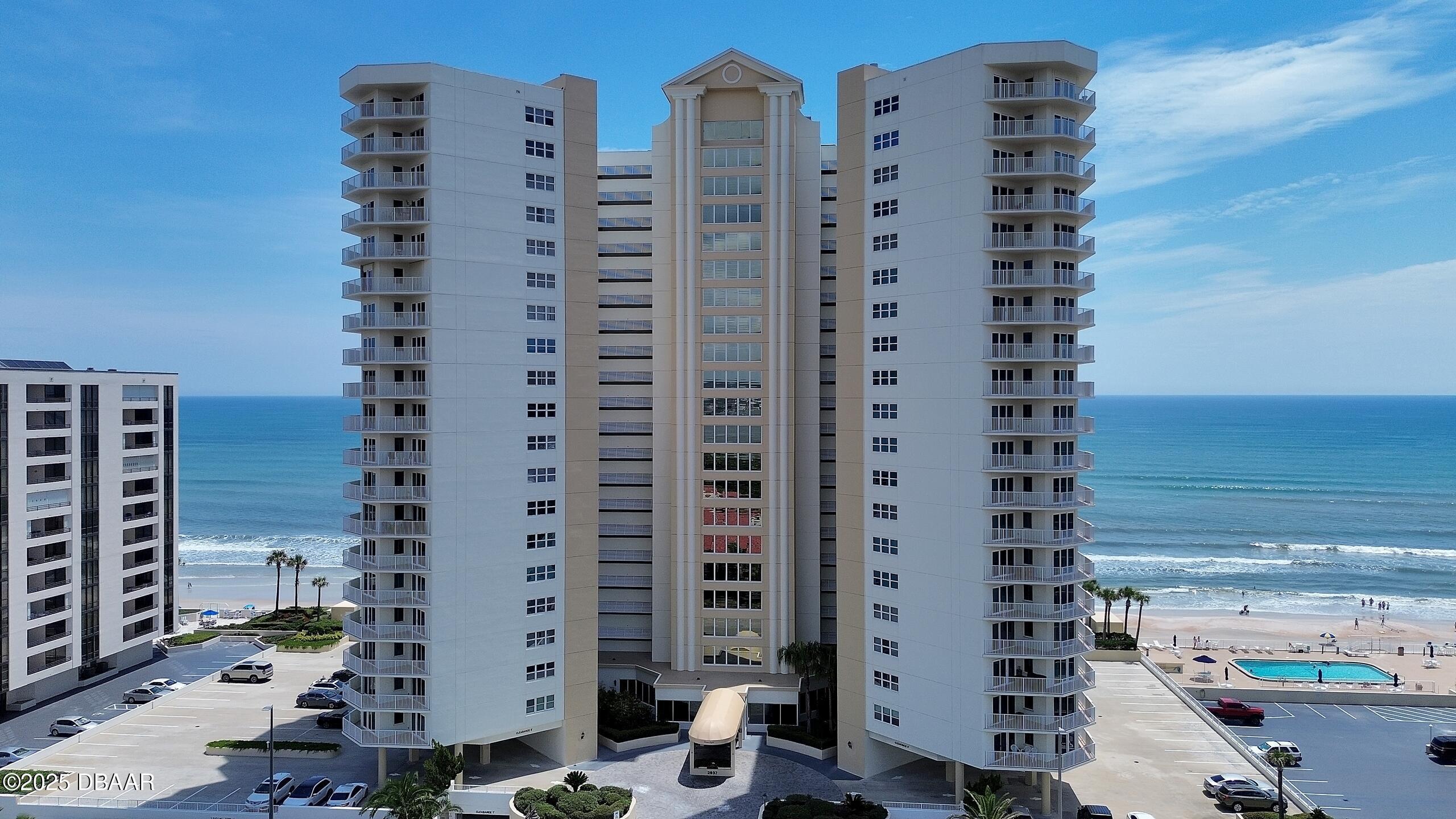 Property Photo: 2937 S Atlantic Avenue 2002 FL 32118