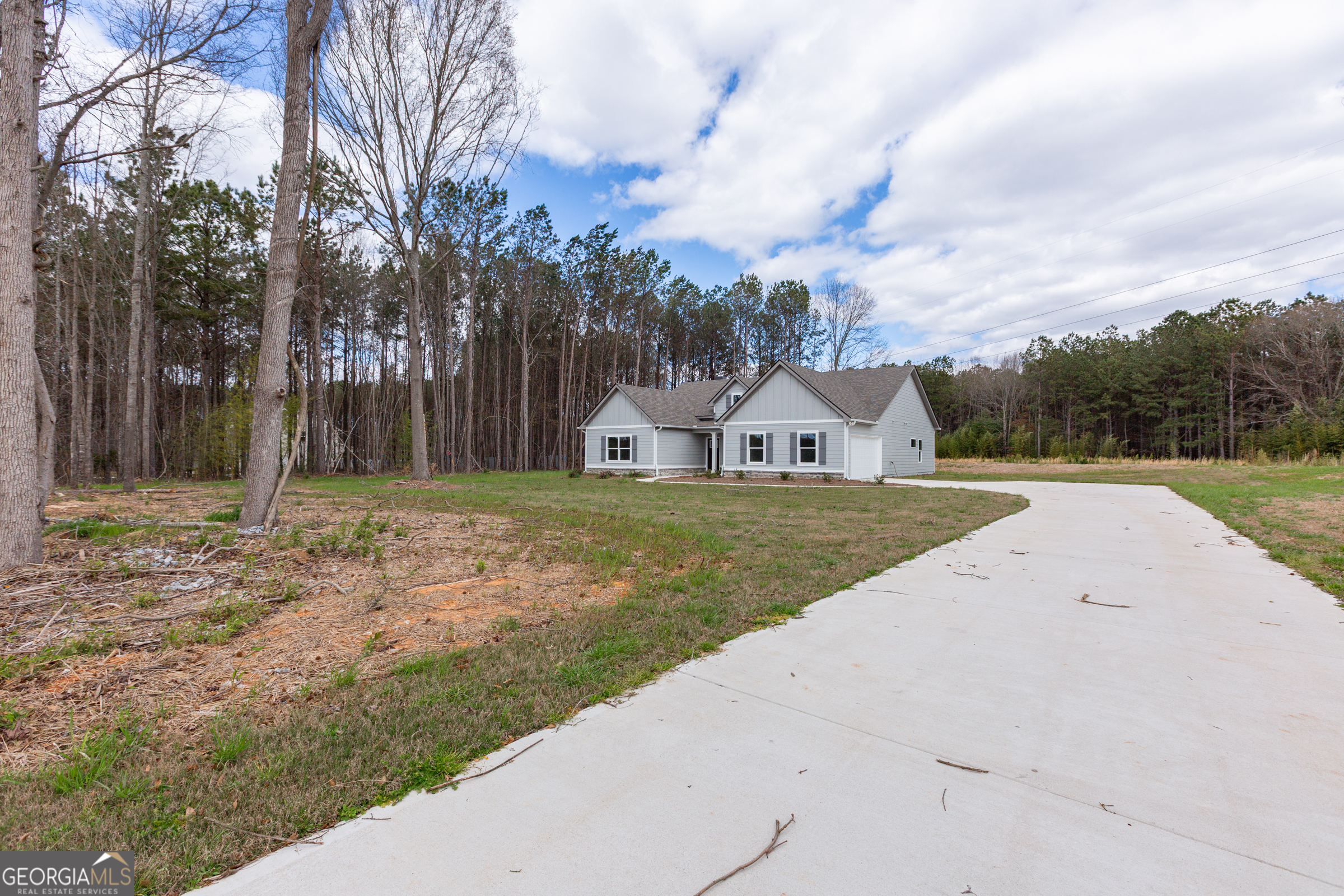 Property Photo: 1060 Patterson Rd. GA 30223