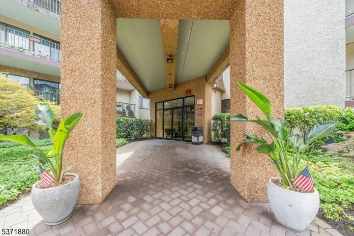 Property Photo: 521 Piermont Ave 225 NJ 07675