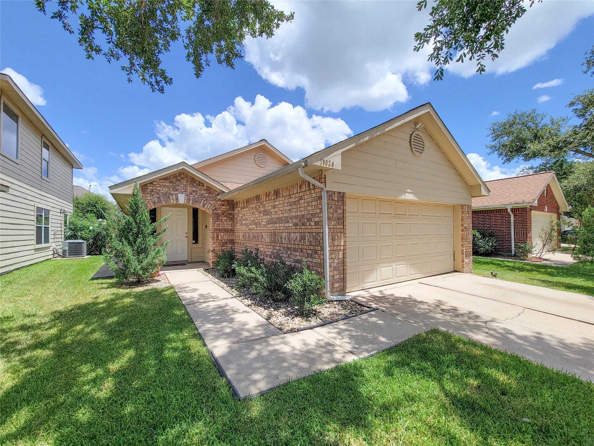 Property Photo: 19026 Yellow Thrush Drive TX 77433