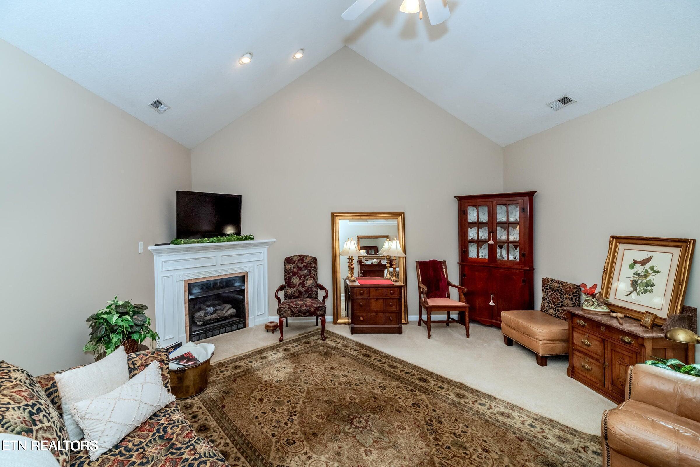 Property Photo: 3508 Oak Villa Way TN 37931