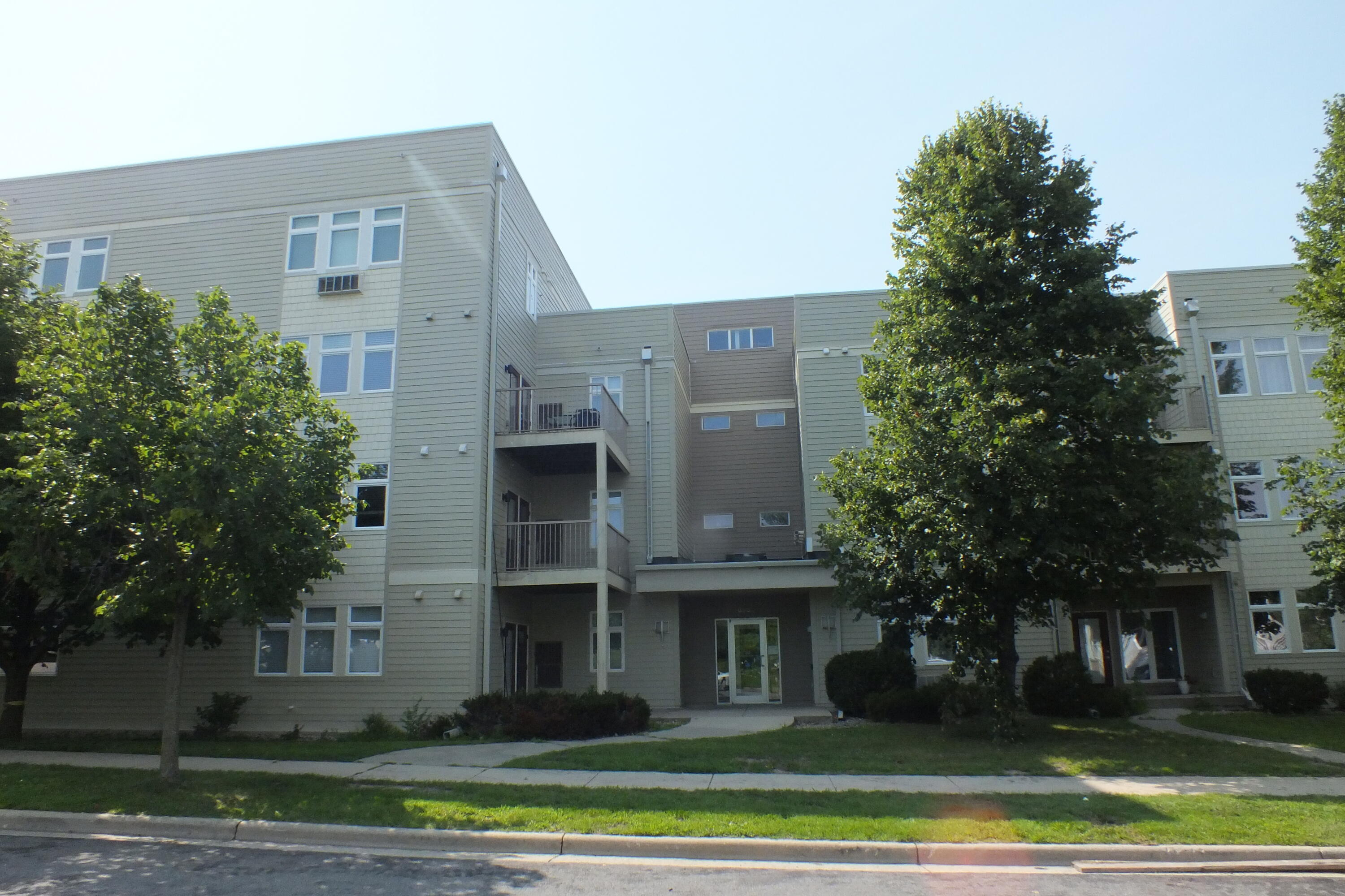 Property Photo: 8206 Starr Grass Dr 204 WI 53719