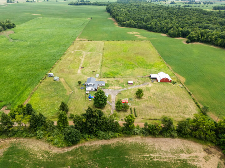 Property Photo: 8425 Gilbert Road MI 49271