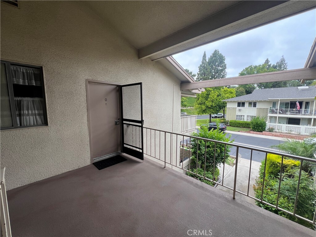 Property Photo: 36 Calle Aragon O CA 92637