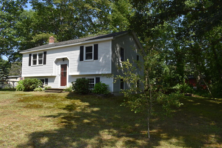 Property Photo:  24 Brunell Avenue  ME 04073 