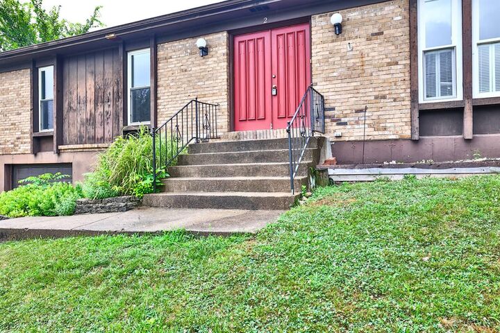 Property Photo:  2 Malibu Drive  KY 41076 