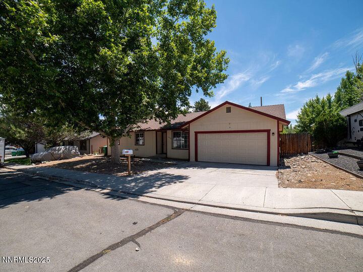 Property Photo: 1938 Hamilton Avenue NV 89706