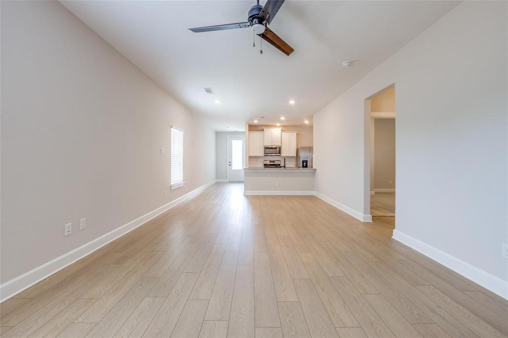 Property Photo: 1403 Butler Avenue TX 75407