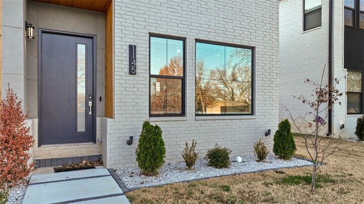 Property Photo:  1145 NE Monroe Street  AR 72712 