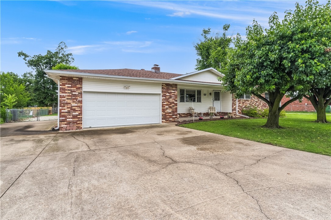 2304 S 16th Street  Rogers AR 72758 photo
