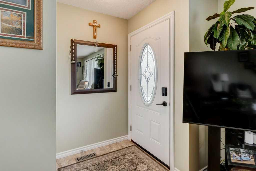 Property Photo: 309 2 Street AB T0M 1B0