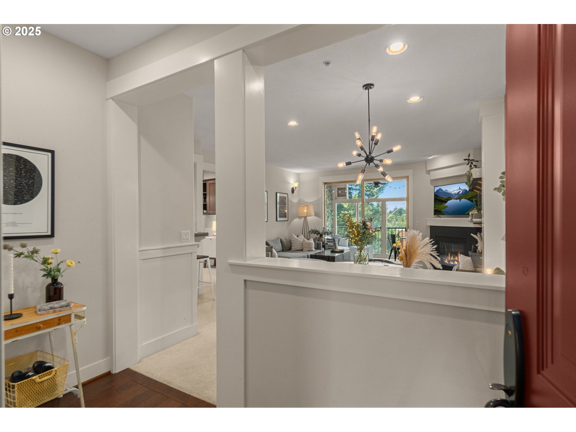 Property Photo: 3634 SW Baird St 9 OR 97219
