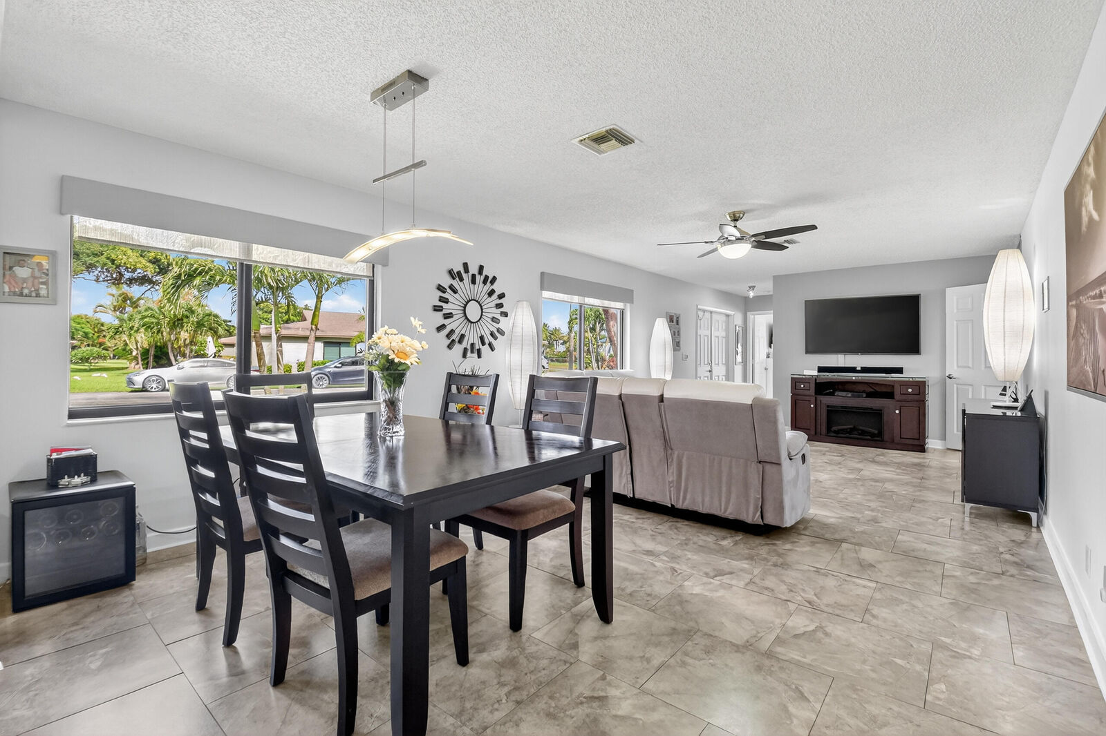 Property Photo:  1508 Palmland Drive  FL 33436 