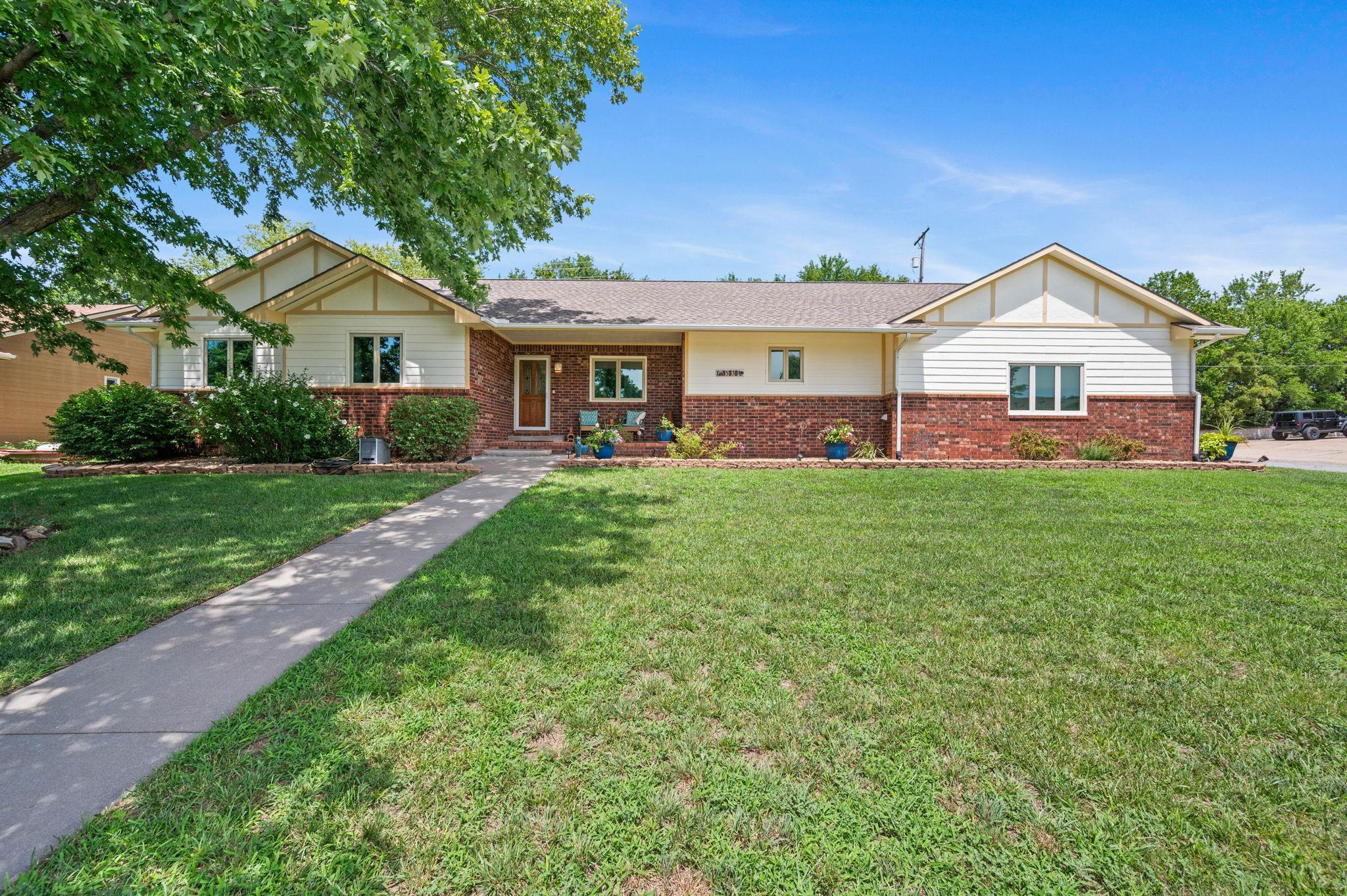 15330 E Castle St  Wichita KS 67230 photo