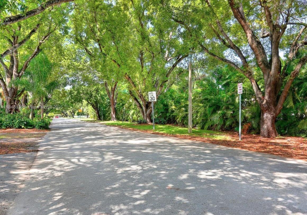 1239 Mariposa Ave 7  Coral Gables FL 33146 photo