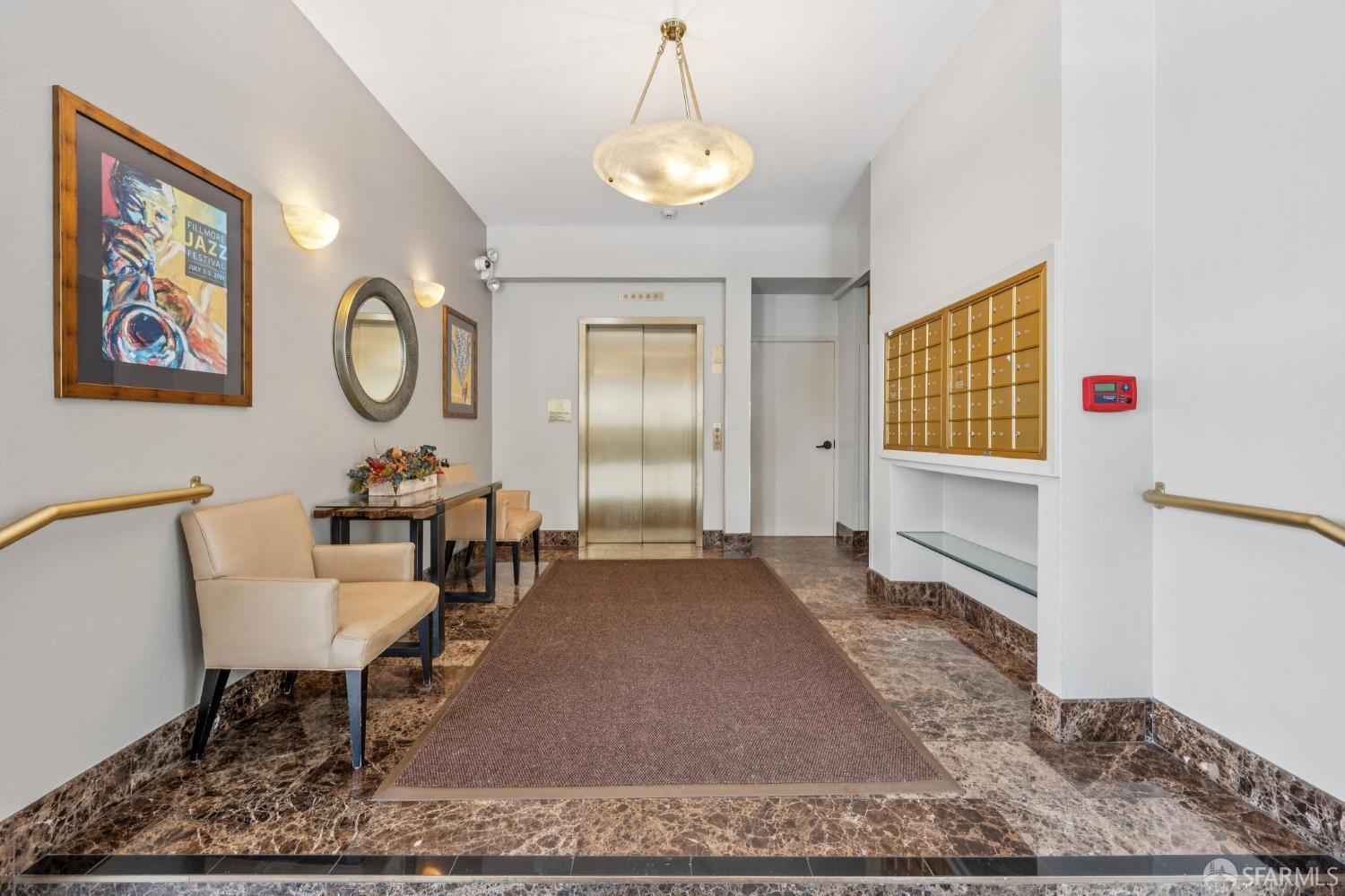 Property Photo: 2060 Sutter Street 405 CA 94115