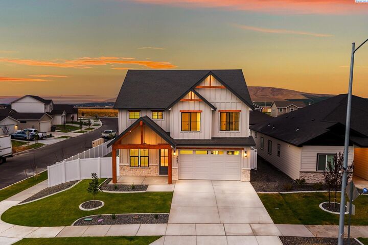 3682 Morningside Parkway  Richland WA 99352 photo