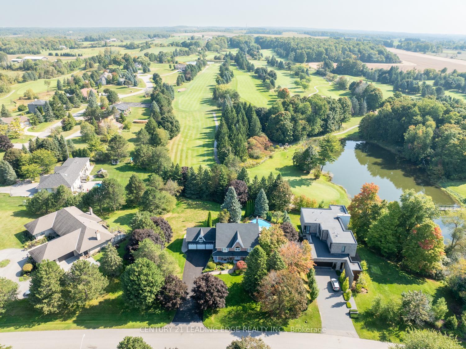 Property Photo:  3 Maple View Lane  ON L4A 7X5 