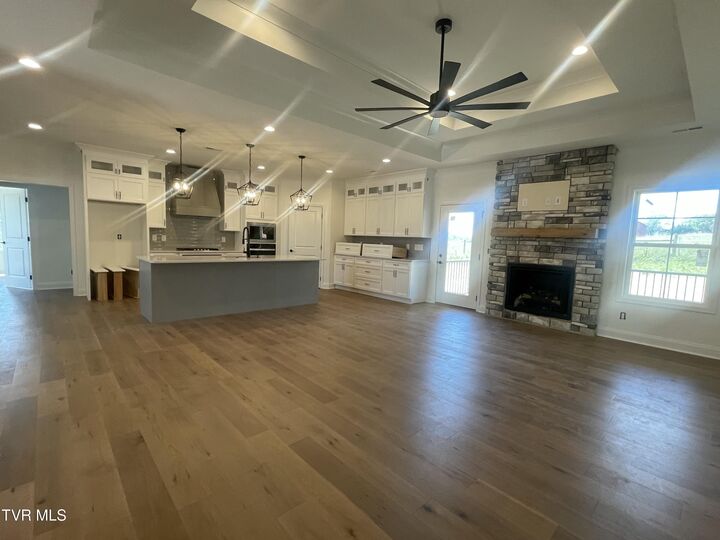 Property Photo:  51 Glaze Farm Way  TN 37601 