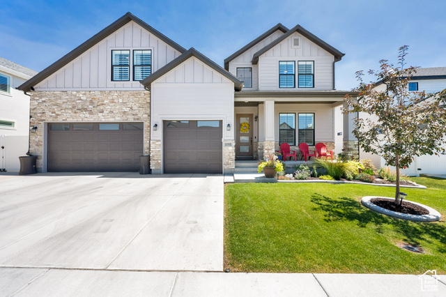 Property Photo: 10931 S Glamis Dune Dr 913 UT 84009