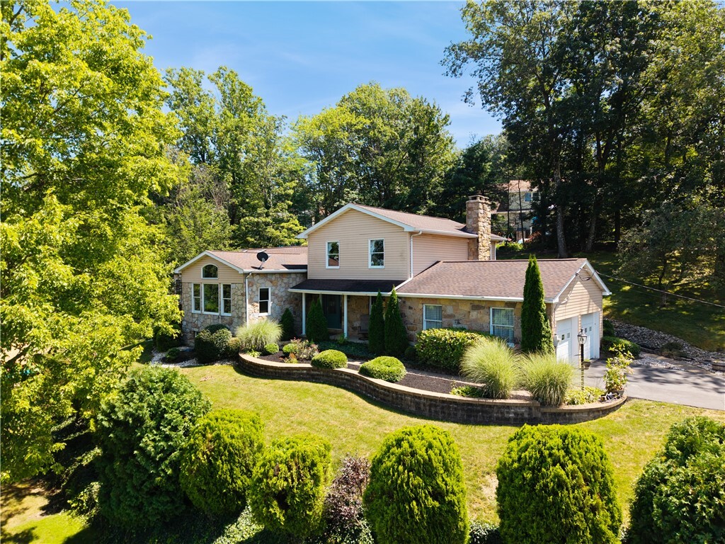Property Photo: 3218 Ridgeway Rd PA 15601