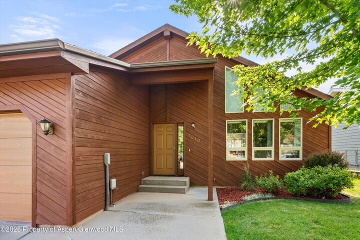 Property Photo: 1010 Park West Drive CO 81601