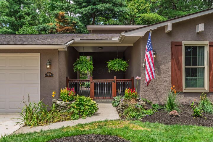 Property Photo: 510 Clark State Road OH 43230