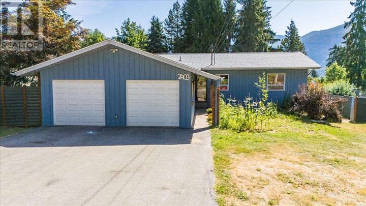 2409 11th Avenue  Castlegar BC V1N 3B1 photo