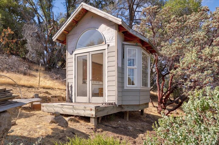 Property Photo: 3279 Quail Run Road CA 95338