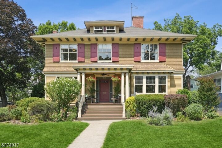 Property Photo: 163 Garfield Pl NJ 07079