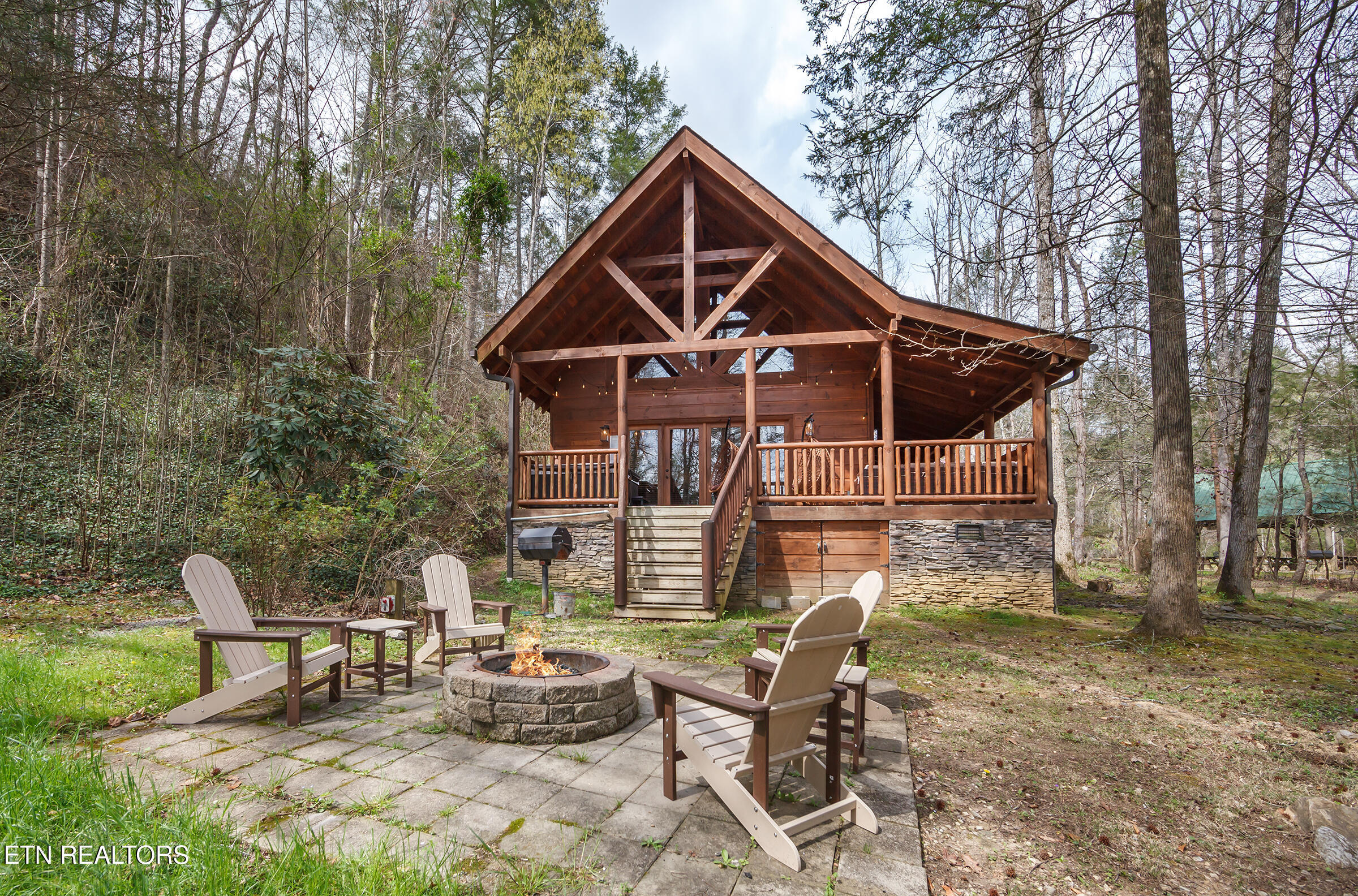 Property Photo: 2673 Cedar Falls Way TN 37862