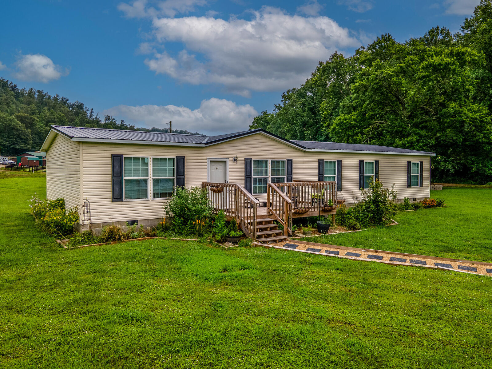 Property Photo: 231 Hidden Hollow Road KY 41049