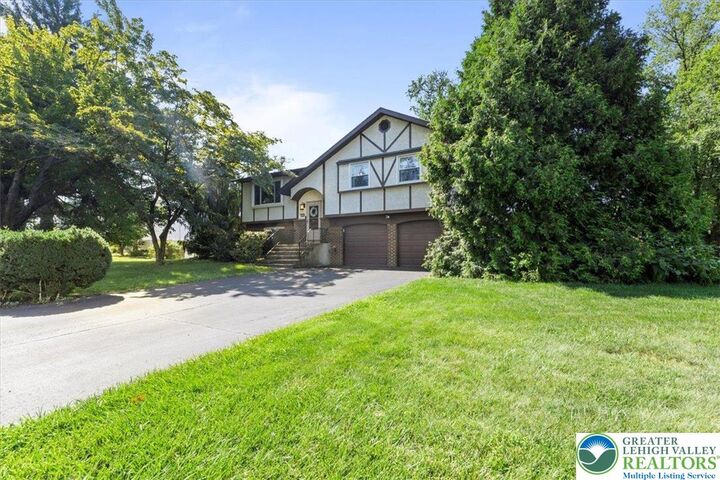 Property Photo: 2842 Andrea Drive PA 18103