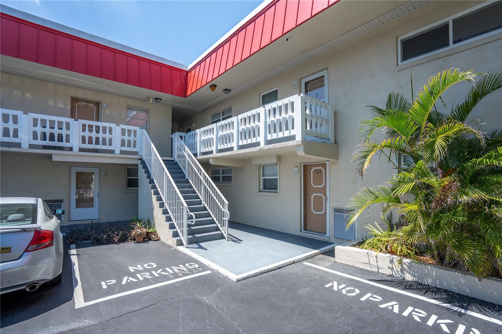 2901 N Halifax Avenue 205  Daytona Beach FL 32118 photo