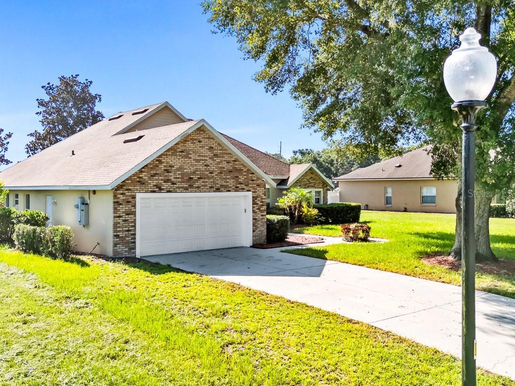 Property Photo: 23024 Oak Prairie Circle FL 32776
