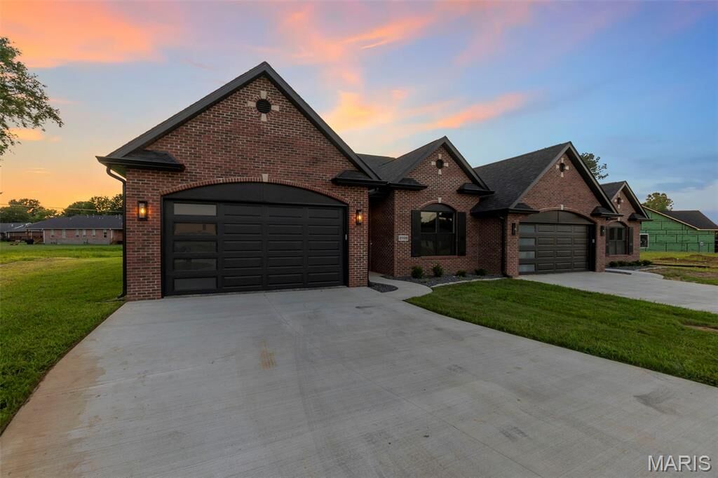 Property Photo:  3709 Beechwood Court  MO 63701 