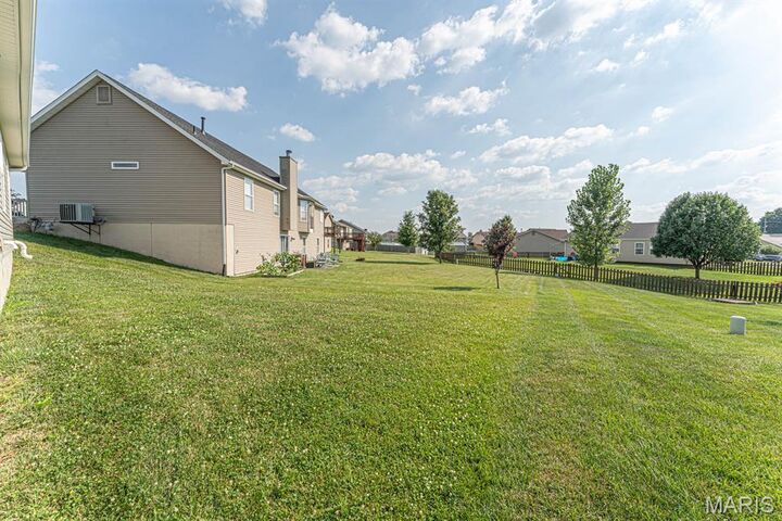 Property Photo:  46 Hampton Drive  MO 63379 