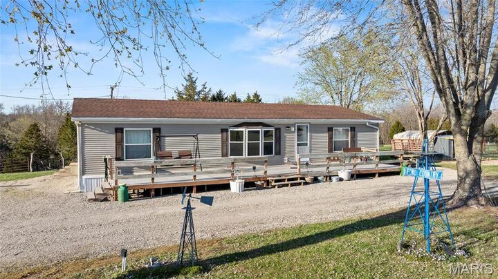 Property Photo:  13449 Highway J  MO 65632