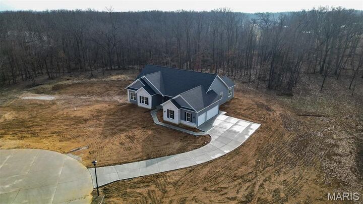 Property Photo:  300 Schaper Estates Xing (Lot 27)  MO 63348 