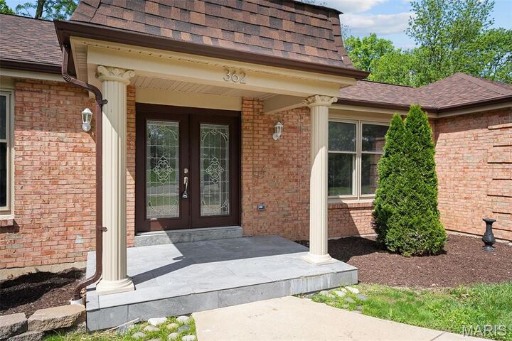 Property Photo: 362 Hibler Court MO 63141