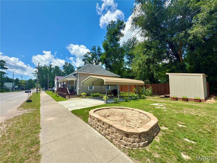 Property Photo:  435 Main Street  MO 65550 