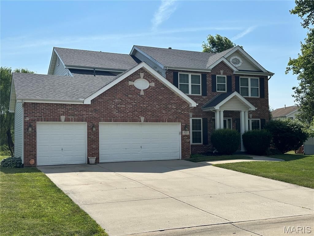 Property Photo: 1072 Cromwell Lane IL 62221