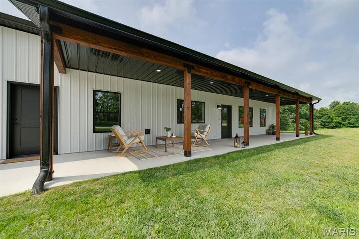 Property Photo:  706 Highway Y  MO 63389 