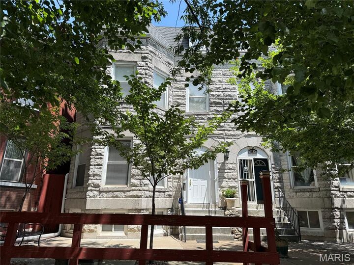 Property Photo: 3217 Lafayette Avenue MO 63104