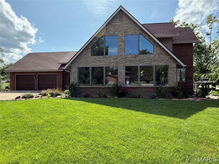 717 Ozark Drive  Farmington MO 63640 photo