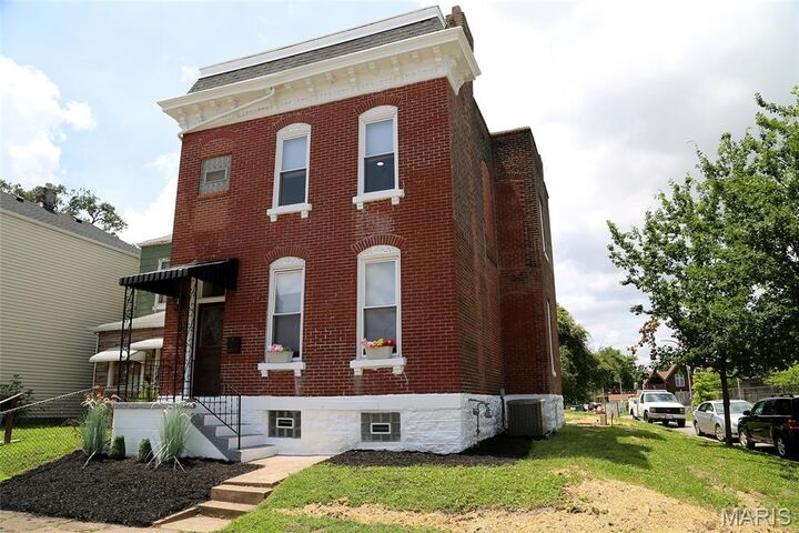 7101 Virginia Avenue  St Louis MO 63111 photo