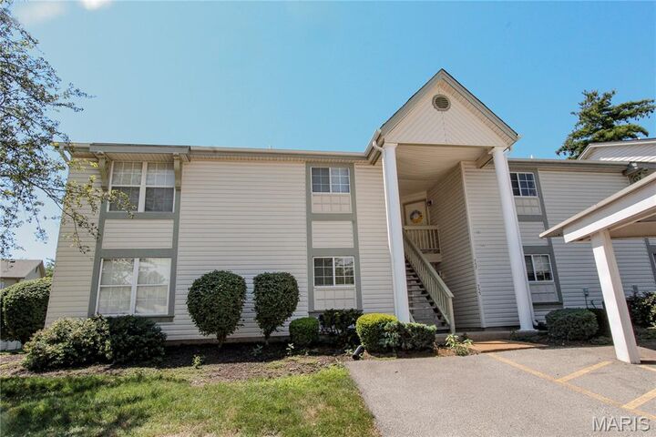 761 Sugar Glen Drive 5  St Peters MO 63376 photo