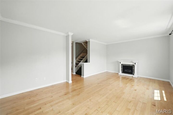 Property Photo:  811 Wendevy Court  MO 63011 