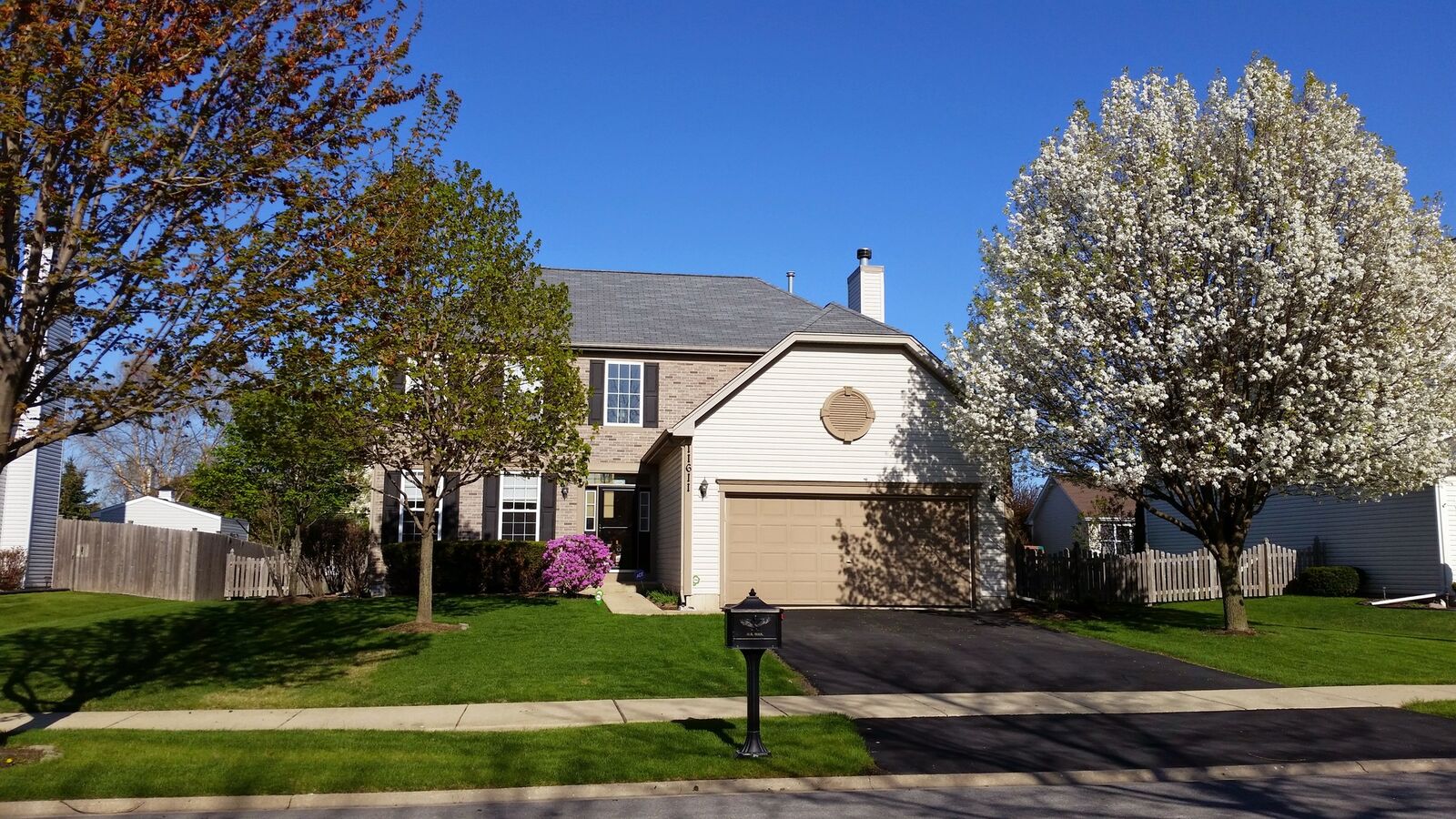 Property Photo: 11611 S Marathon Lane IL 60585