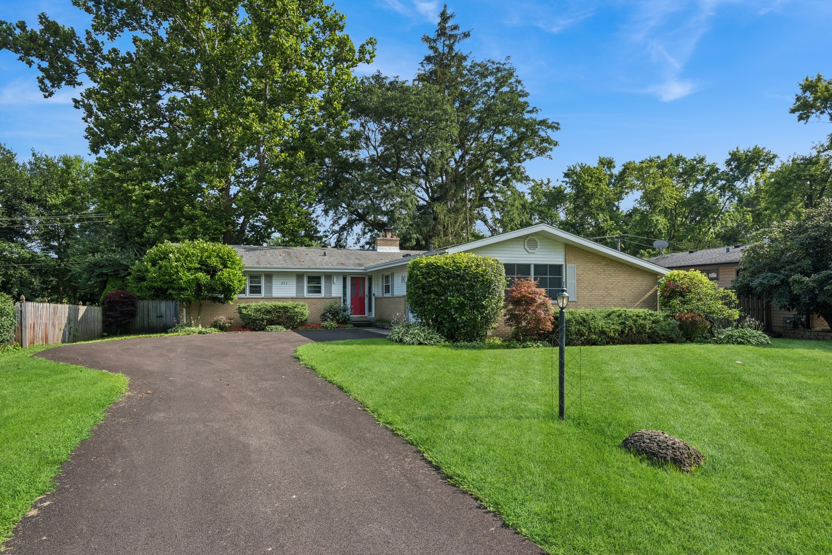 Property Photo: 22W603 Arbor Lane IL 60137